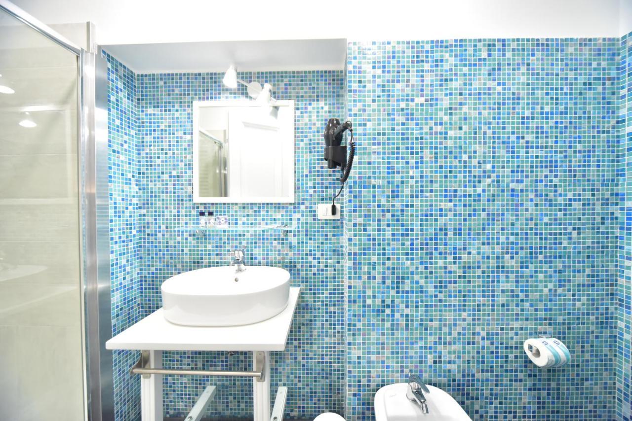 Sacconi Palace Suite Roma Exteriör bild